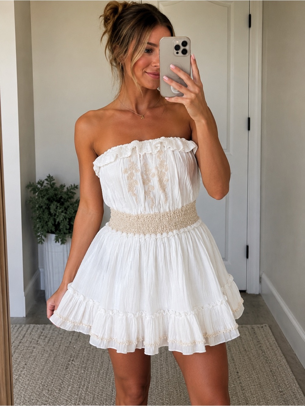 Surf Gypsy White Gauze Embroidered Tube Dress Boho Strapless Smocked Small NWT